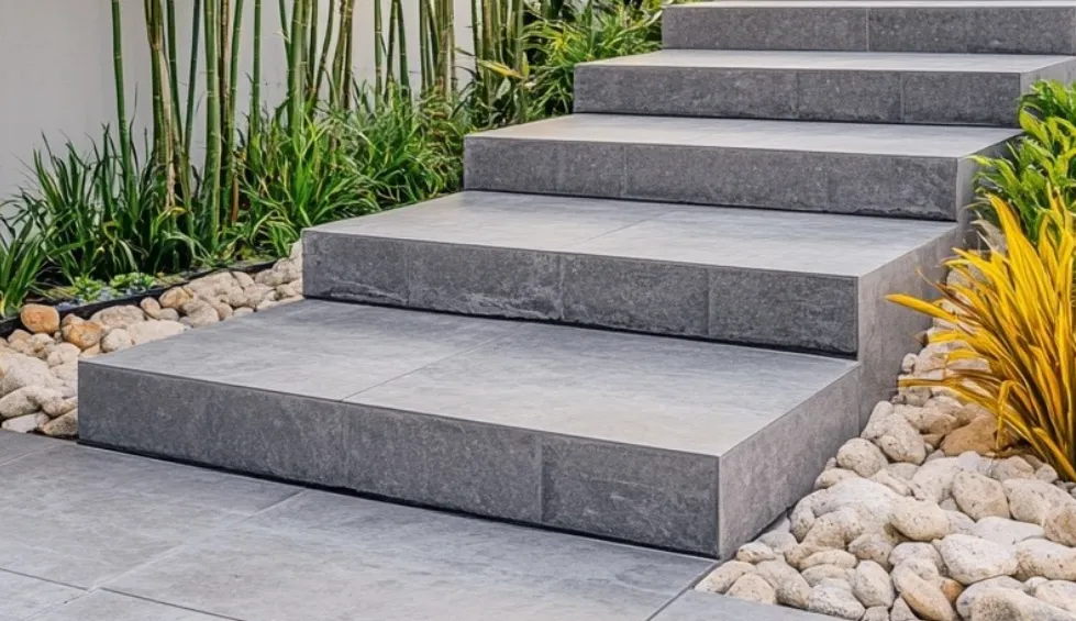 escalier beton chantepie